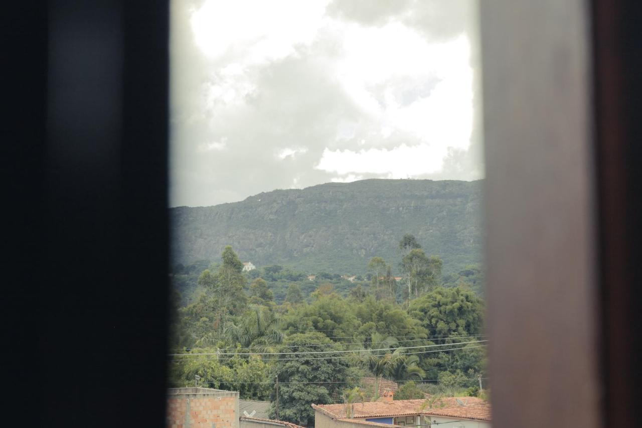 Em Tiradentes, Minas Gerais, Casa Tipica E Espacosa Em Terreno Arborizado Esterno foto