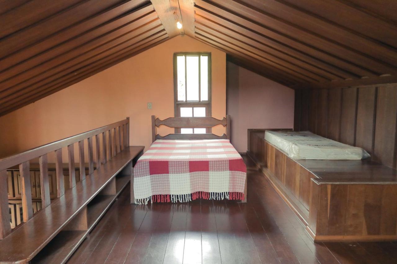 Em Tiradentes, Minas Gerais, Casa Tipica E Espacosa Em Terreno Arborizado Esterno foto