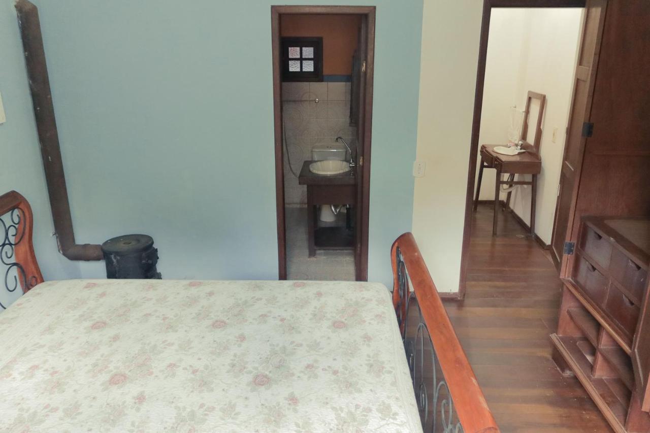 Em Tiradentes, Minas Gerais, Casa Tipica E Espacosa Em Terreno Arborizado Esterno foto