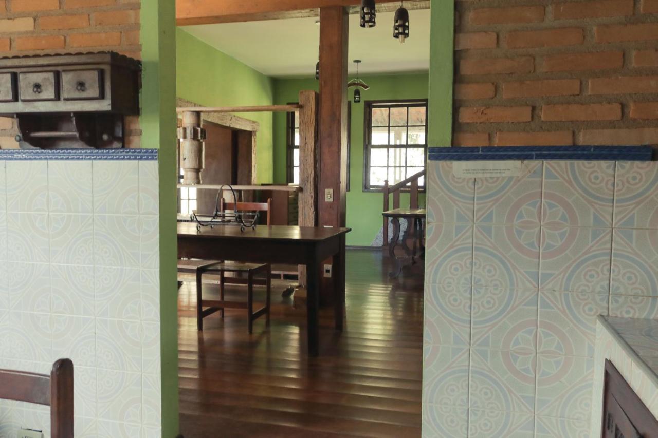 Em Tiradentes, Minas Gerais, Casa Tipica E Espacosa Em Terreno Arborizado Esterno foto