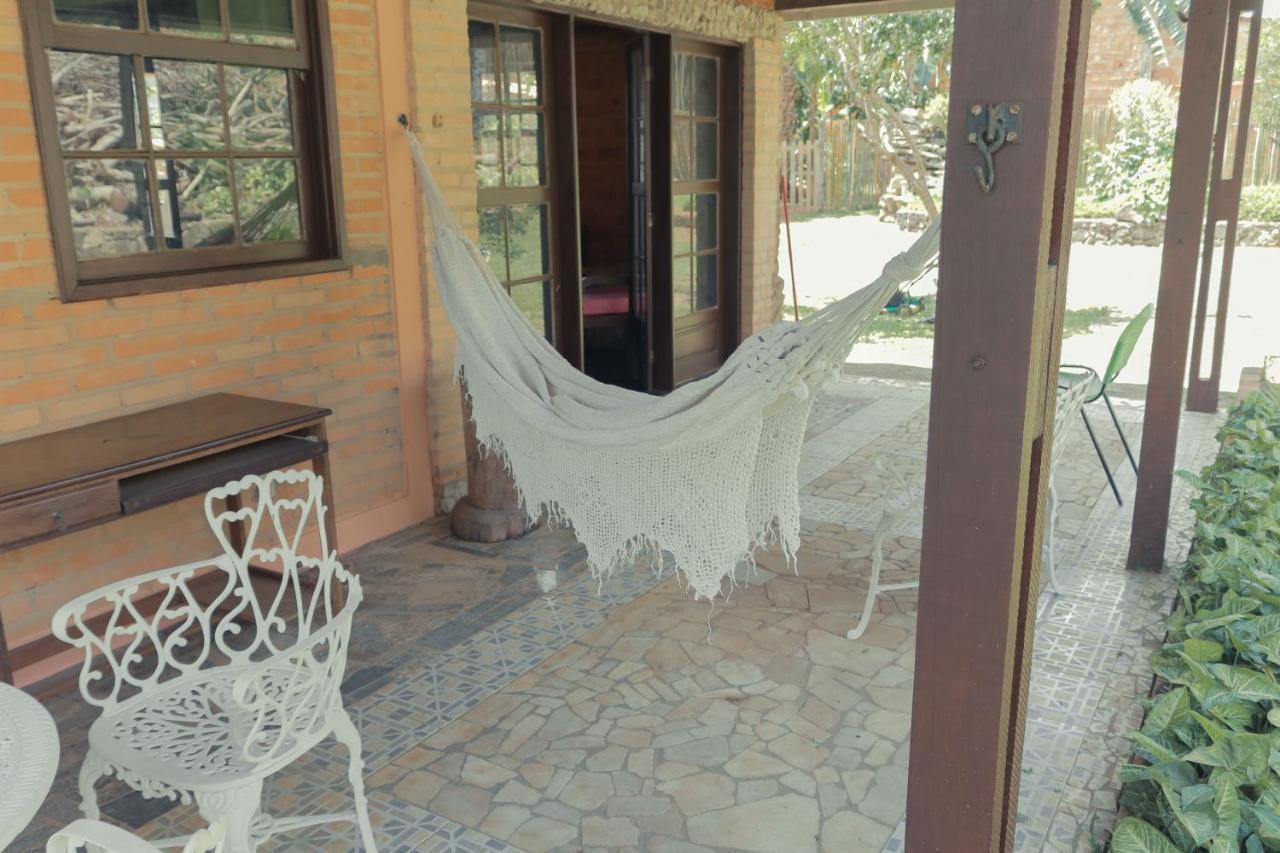 Em Tiradentes, Minas Gerais, Casa Tipica E Espacosa Em Terreno Arborizado Esterno foto