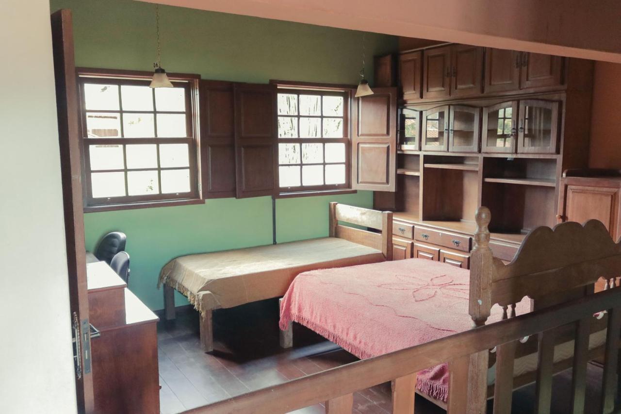 Em Tiradentes, Minas Gerais, Casa Tipica E Espacosa Em Terreno Arborizado Esterno foto