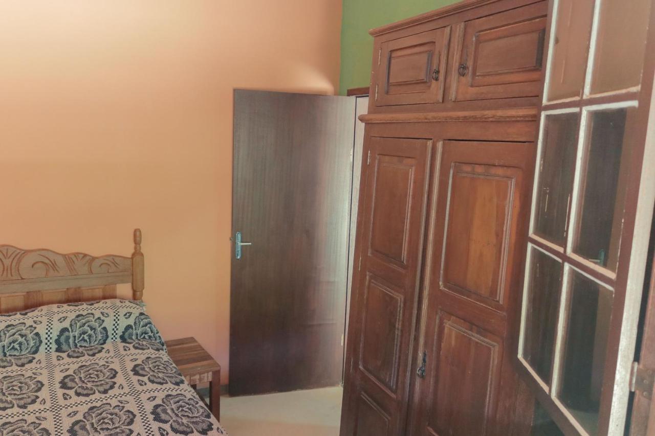 Em Tiradentes, Minas Gerais, Casa Tipica E Espacosa Em Terreno Arborizado Esterno foto