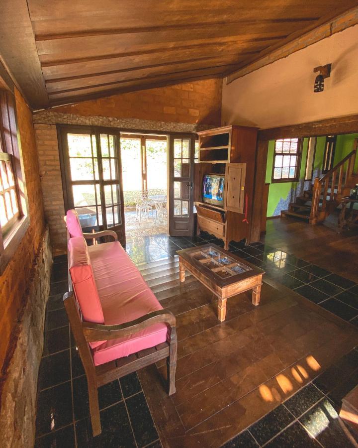 Em Tiradentes, Minas Gerais, Casa Tipica E Espacosa Em Terreno Arborizado Esterno foto