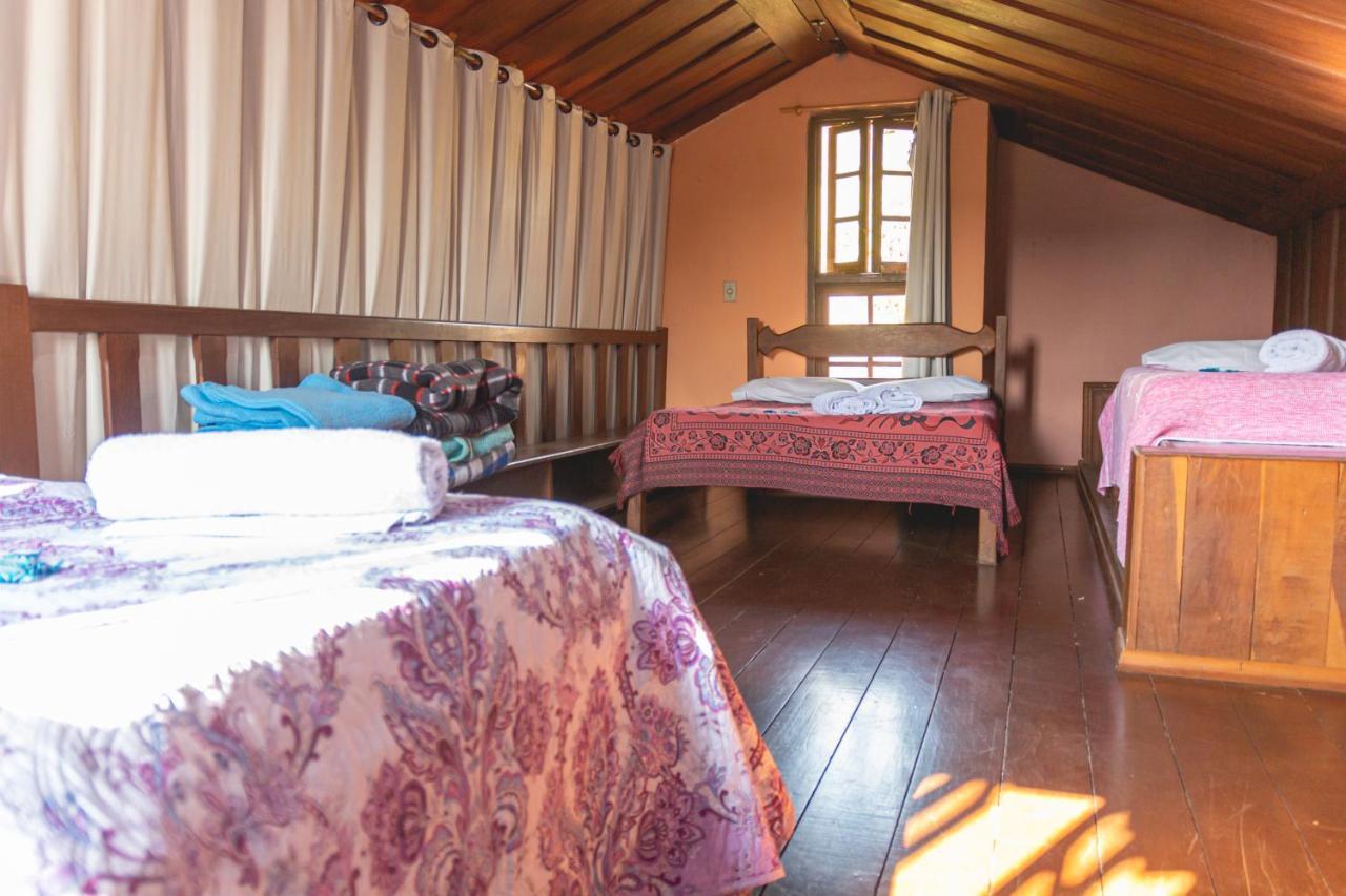 Em Tiradentes, Minas Gerais, Casa Tipica E Espacosa Em Terreno Arborizado Esterno foto